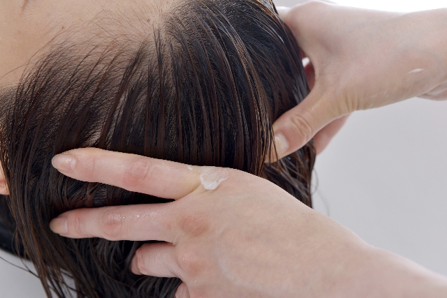 薄毛になるのは ヘアカラーをする習慣が未来の髪に影響しているかも もっと髪のことを知って欲しい